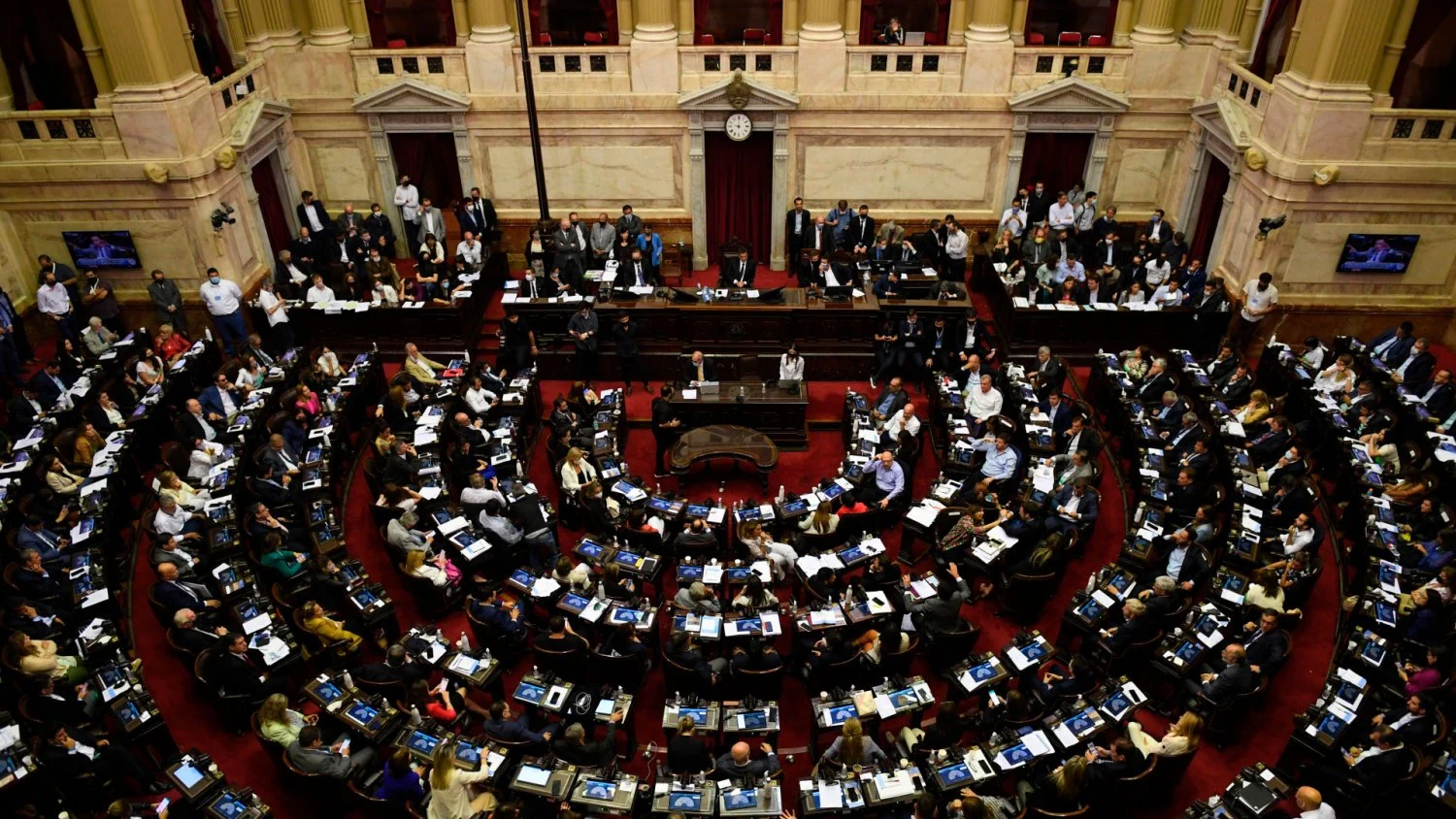 se caen vetos garraham y universidades
