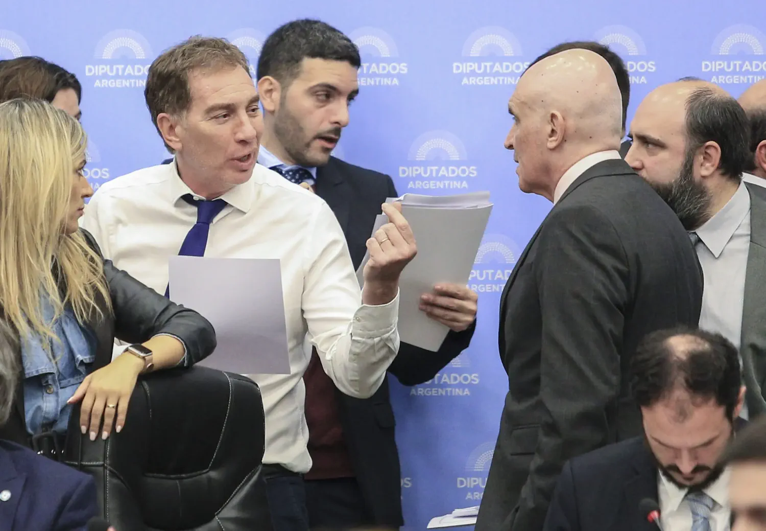 la demora de milei para decidir mantuvo a espert en la boleta