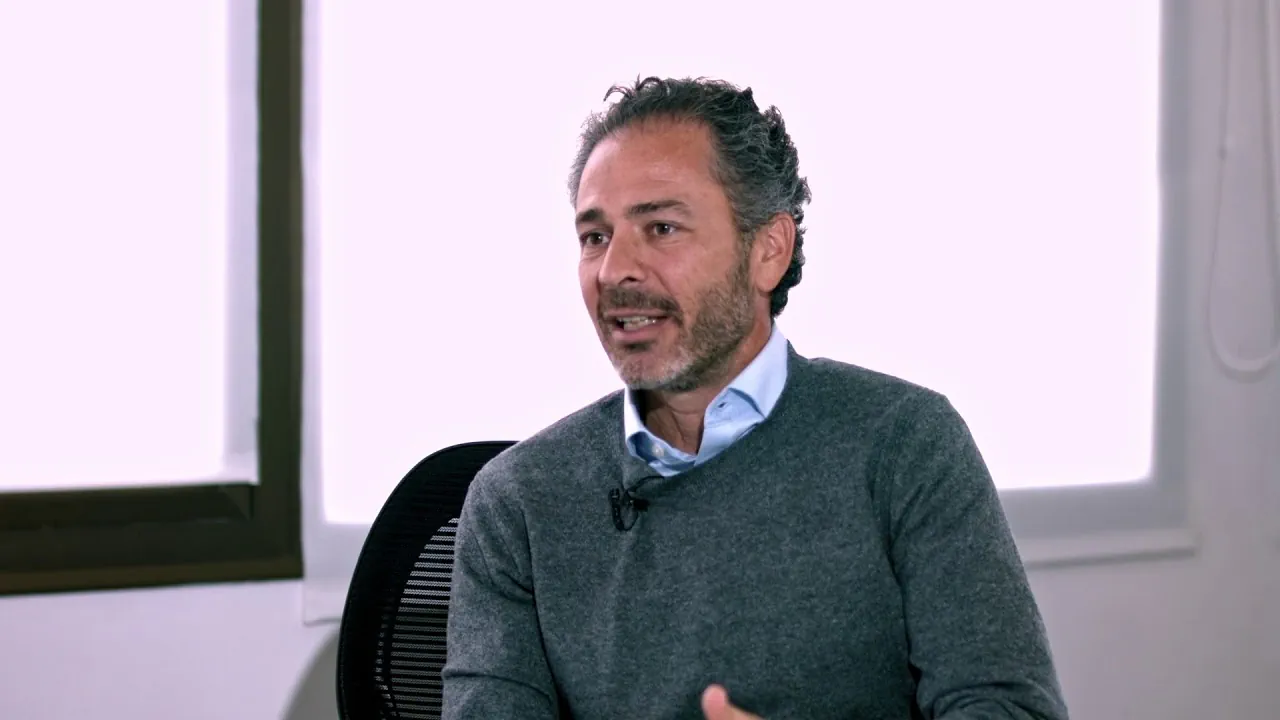 entra como ministro de financia porque otro jp morgan Quirno fue a Cancillería