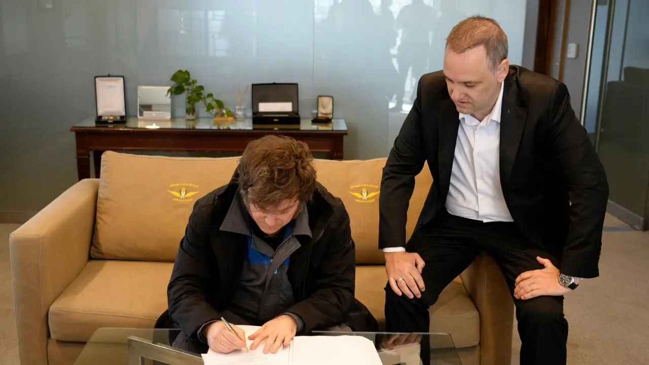 Pérdida de derechos de los trabajadores para beneficiar a los empresarios y plataformas