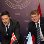 dependencia militar a eeuu gran bretaña y dinamarca de la otan y en contra de la soberanía argentina de Malvinas